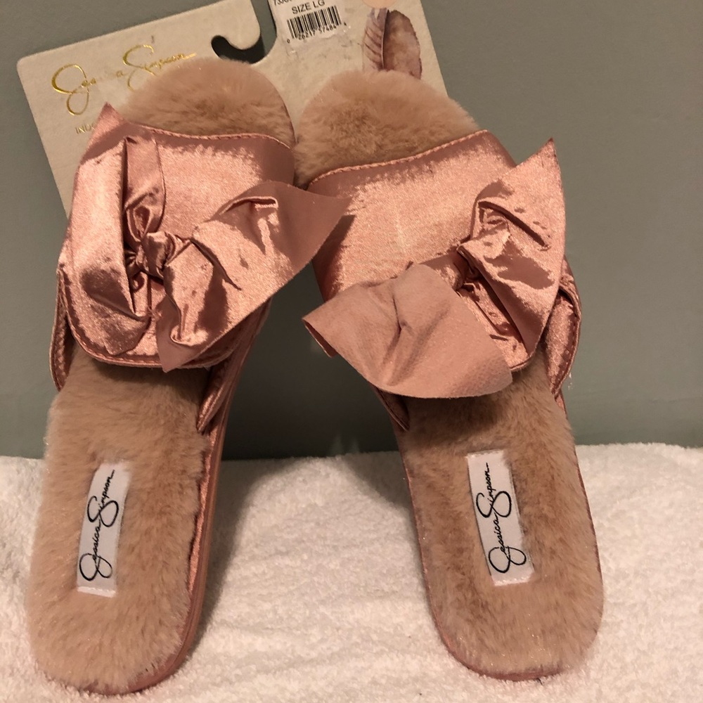 Jessica Simpson slippers